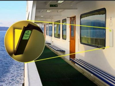 Marine safety cyalume