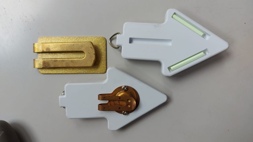 route markers in light