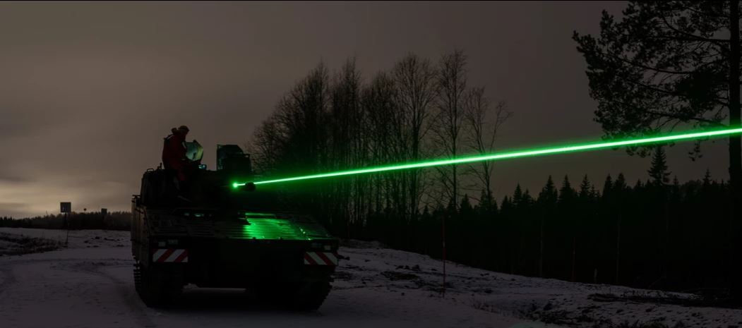B120 with laser beam on tank